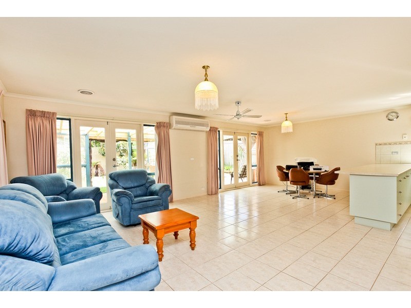 23 Hawthorn Drive, Hoppers Crossing VIC 3029