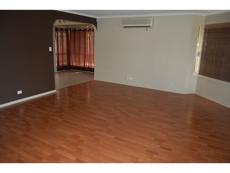 112 Kingston Boulevard, Hoppers Crossing VIC 3029