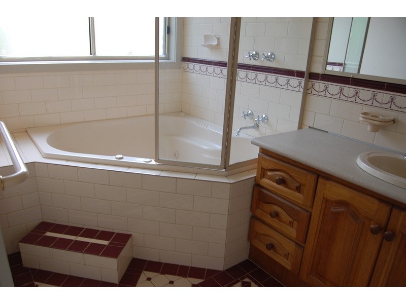 112 Kingston Boulevard, Hoppers Crossing VIC 3029