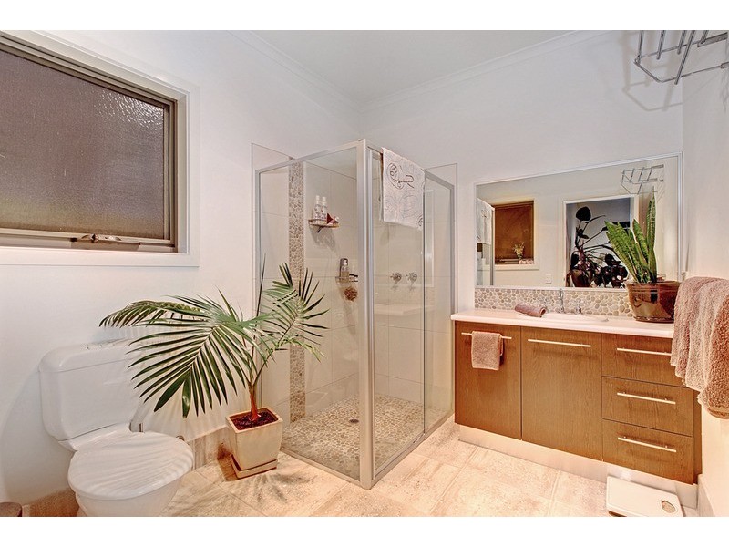 96 Riversdale Drive, Tarneit VIC 3029