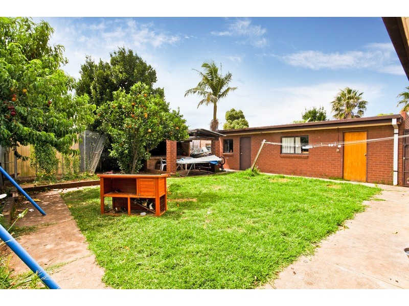 1 Clitheroe Drive, Wyndham Vale VIC 3024