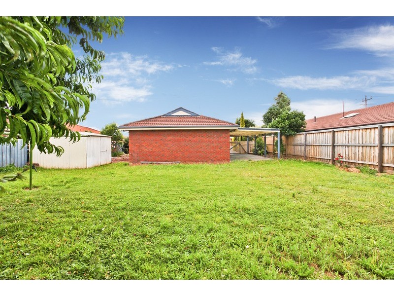 39 Rowes Road, Werribee VIC 3030