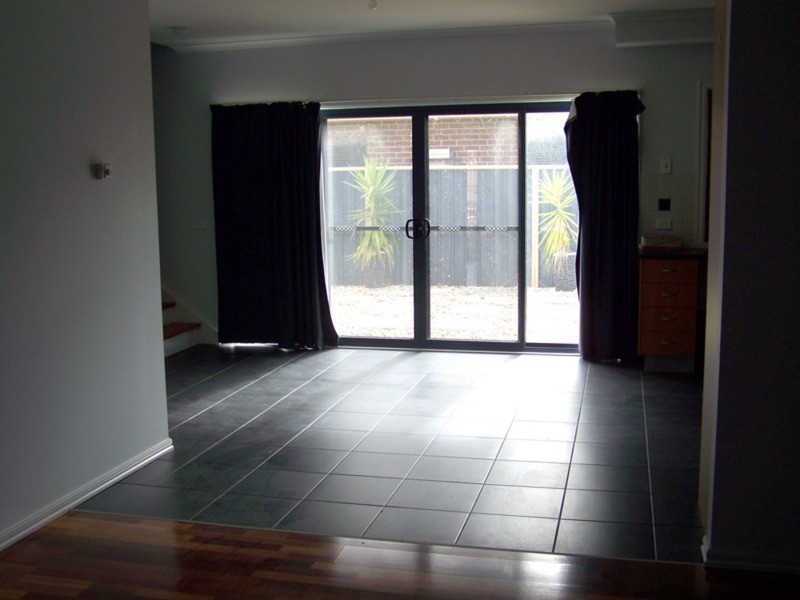 1/38 Evrah Drive, Hoppers Crossing VIC 3029