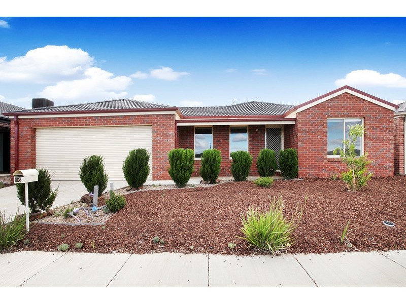 16 Drover Avenue, Wyndham Vale VIC 3024