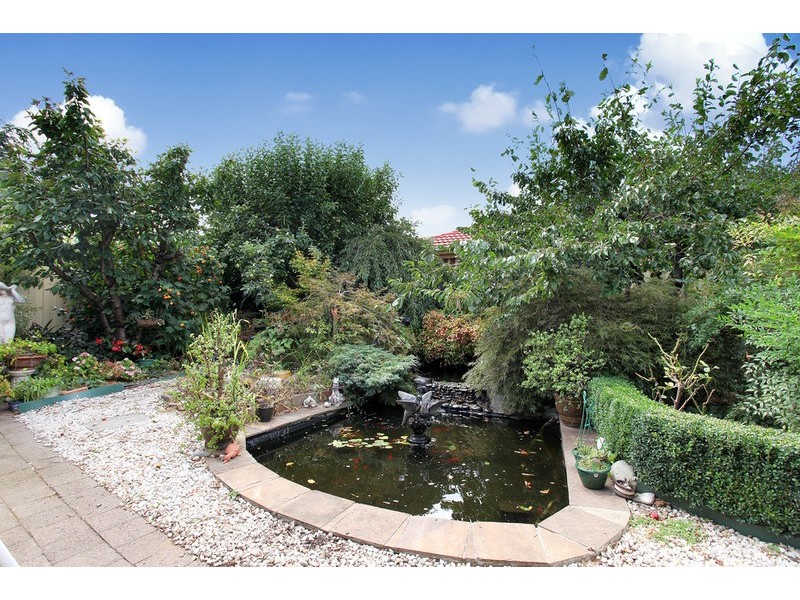 12 Shoalhaven Street, Werribee VIC 3030