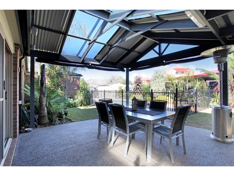 8 Diana Drive, Werribee VIC 3030