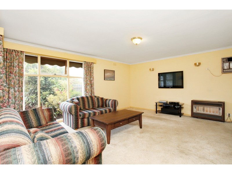 38 Edgar Street, Werribee VIC 3030