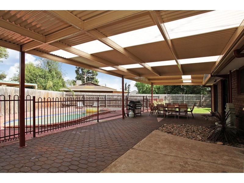 3 Owen Court, Werribee VIC 3030