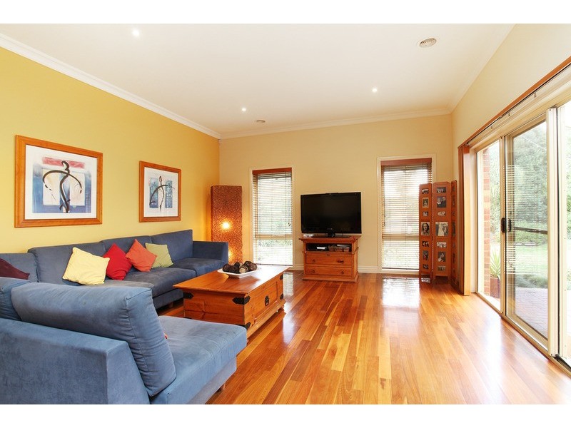 19 River Run Drive, Werribee VIC 3030