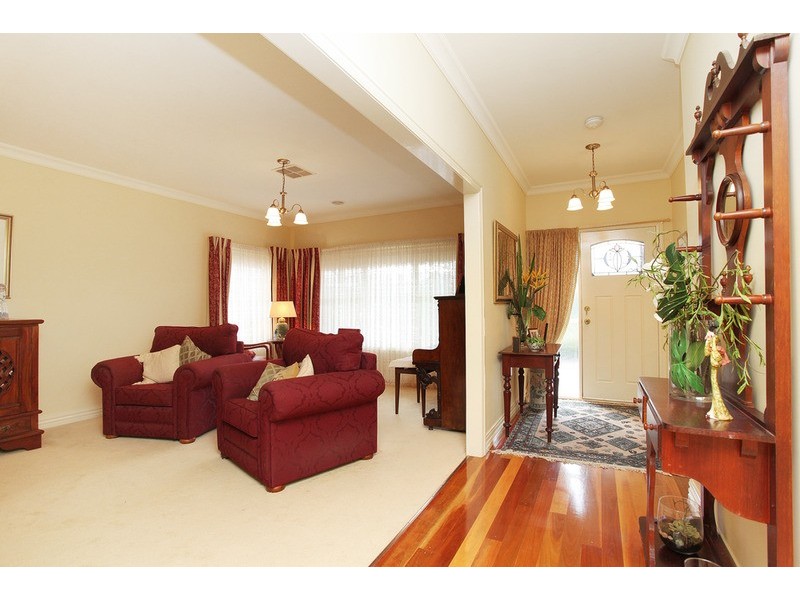 19 River Run Drive, Werribee VIC 3030