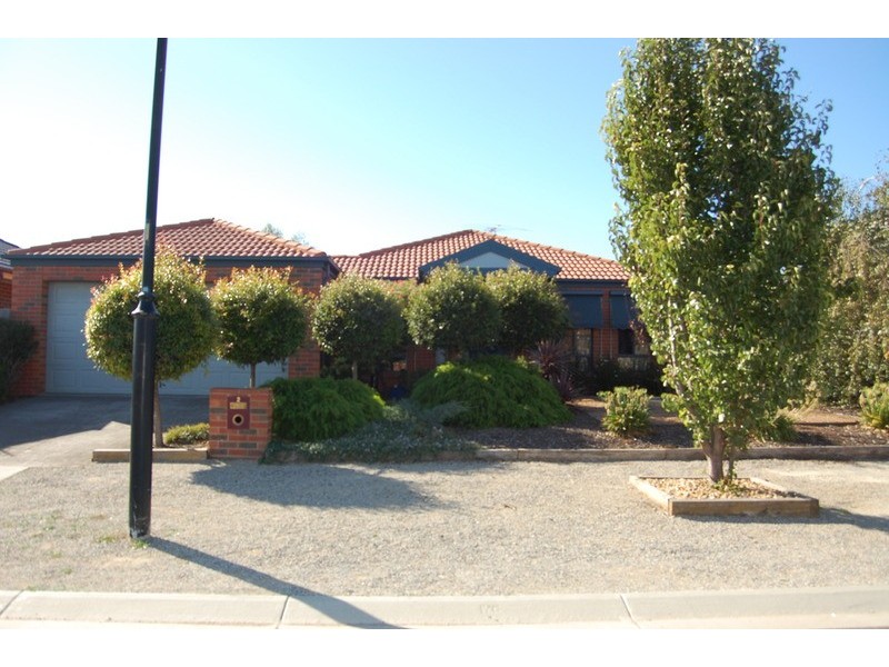 2 Governor Close, Tarneit VIC 3029