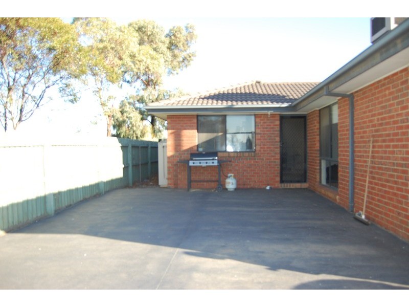 20 Mirabella  Close, Werribee VIC 3030