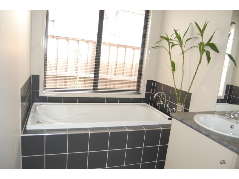 19 Daintree Boulevard, Tarneit VIC 3029