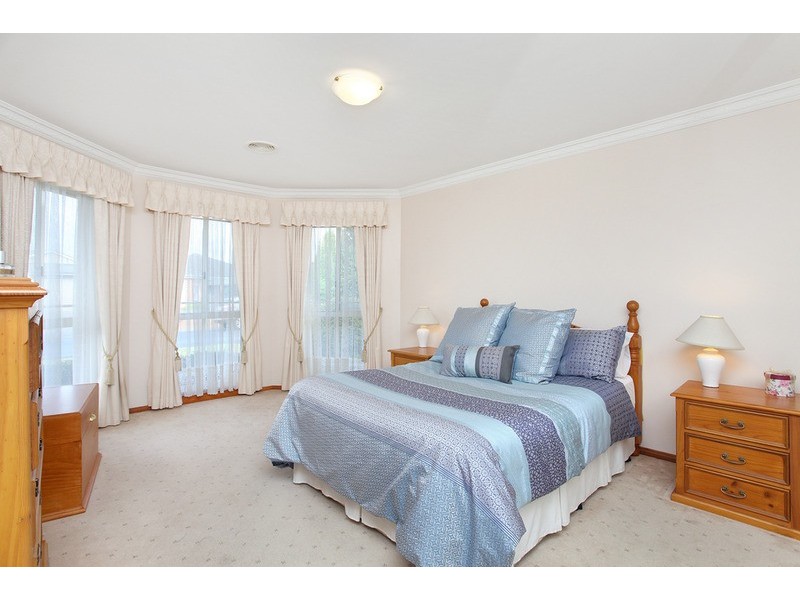27 Frances Browne Way, Tarneit VIC 3029