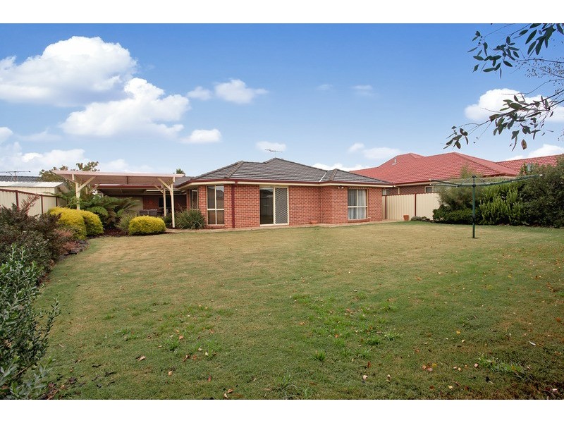 27 Frances Browne Way, Tarneit VIC 3029