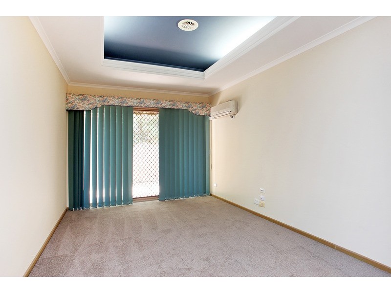 33 Hastings Avenue, Hoppers Crossing VIC 3029