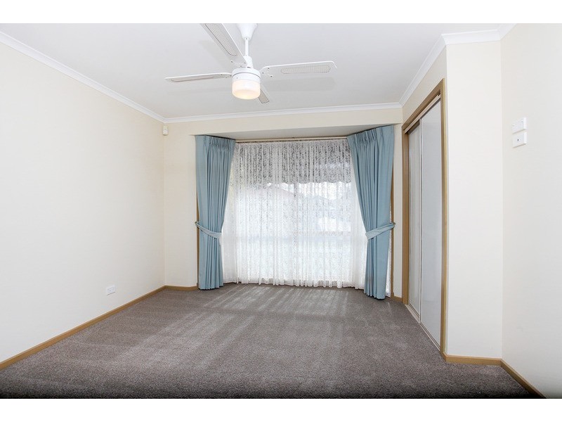 33 Hastings Avenue, Hoppers Crossing VIC 3029