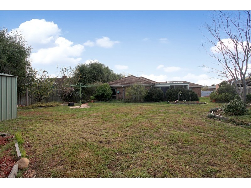 33 Hastings Avenue, Hoppers Crossing VIC 3029