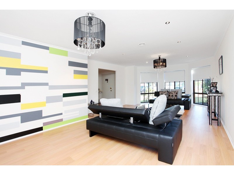 105 Birchwood Boulevard, Hoppers Crossing VIC 3029