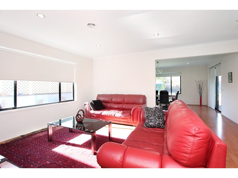 105 Birchwood Boulevard, Hoppers Crossing VIC 3029
