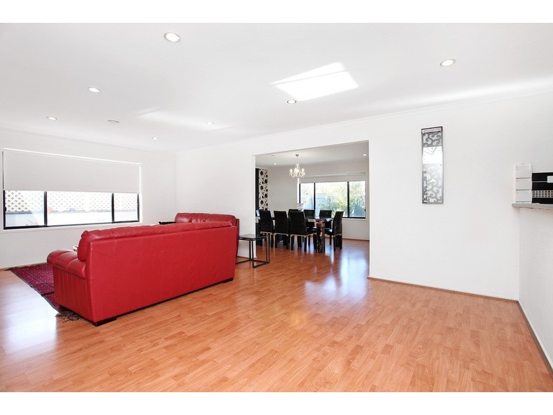 105 Birchwood Boulevard, Hoppers Crossing VIC 3029