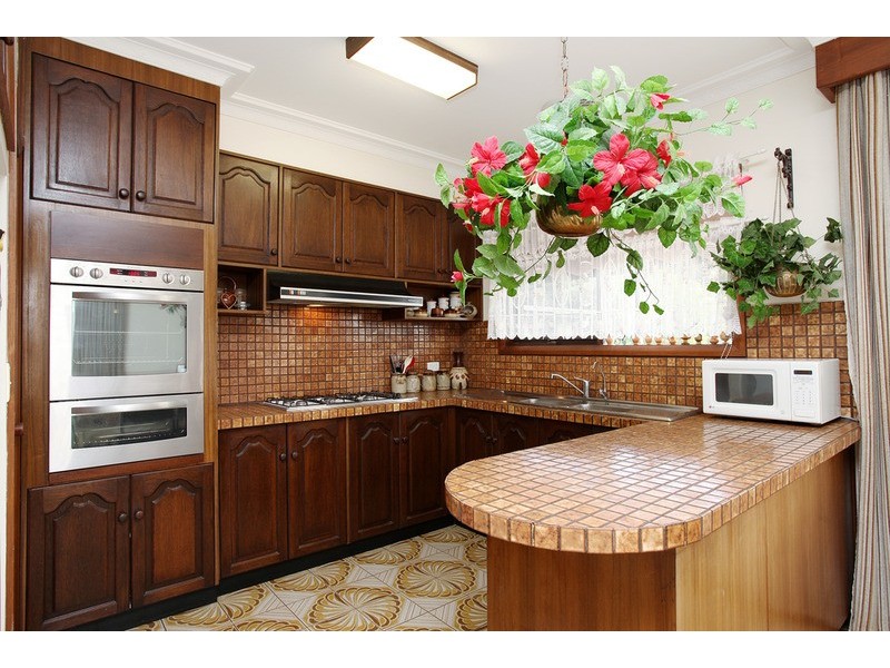 42 Priestley Avenue, Hoppers Crossing VIC 3029