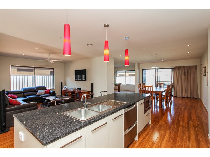 25 Kellerman Drive, Point Cook VIC 3030
