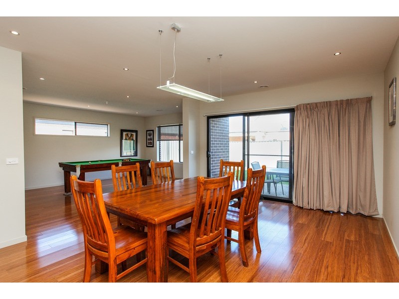 25 Kellerman Drive, Point Cook VIC 3030