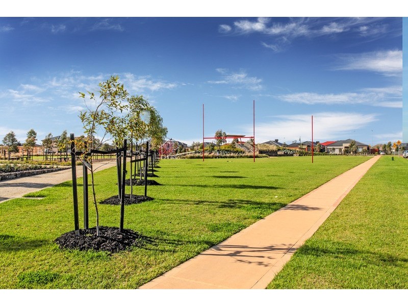 25 Kellerman Drive, Point Cook VIC 3030