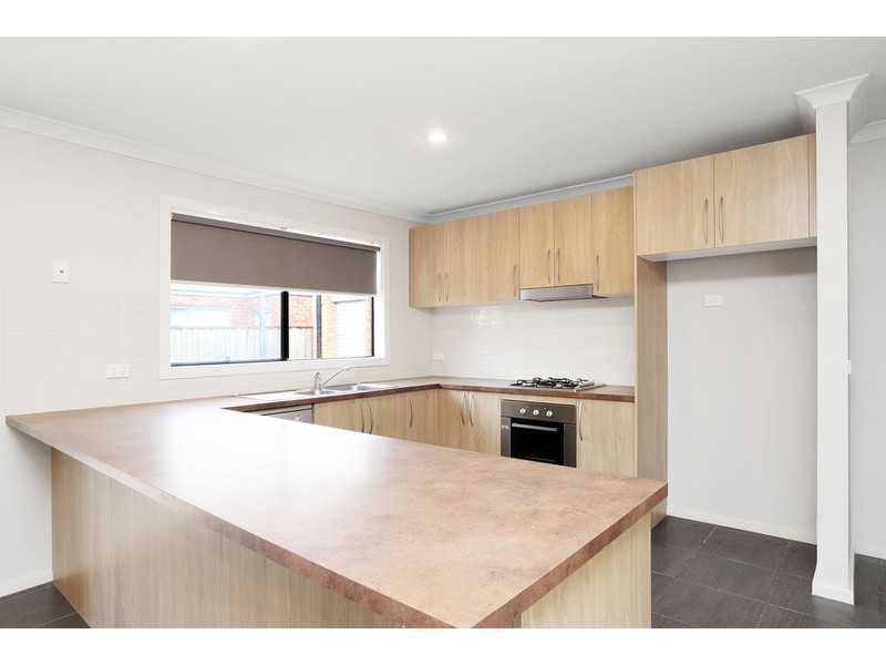 1 Bradley Grove, Tarneit VIC 3029