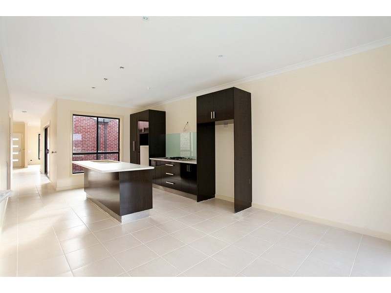 Units 1 & 2/9 McDougall Place & Unit 2/15 McDougall Place, Truganina VIC 3029