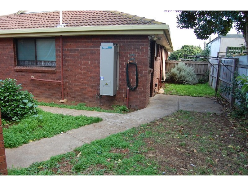 11/9 Market Road, Werribee VIC 3030