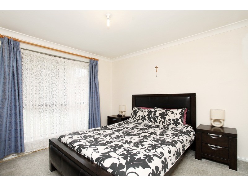 9 Potomac Close, Werribee VIC 3030