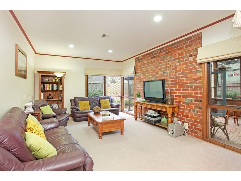 6 Calvo Court, Werribee VIC 3030