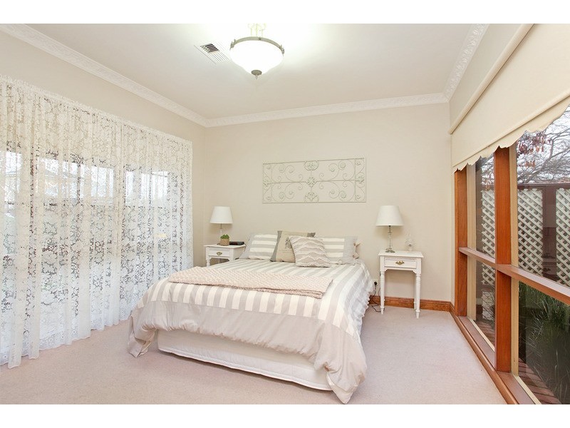 6 Calvo Court, Werribee VIC 3030