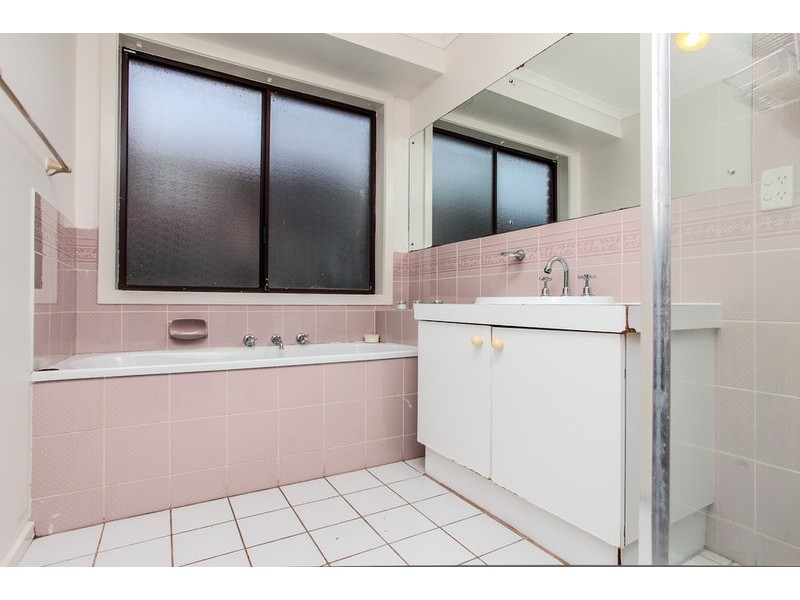 20 Bourke Crescent, Hoppers Crossing VIC 3029