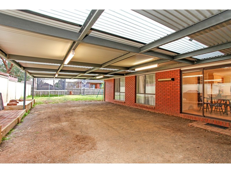 20 Bourke Crescent, Hoppers Crossing VIC 3029