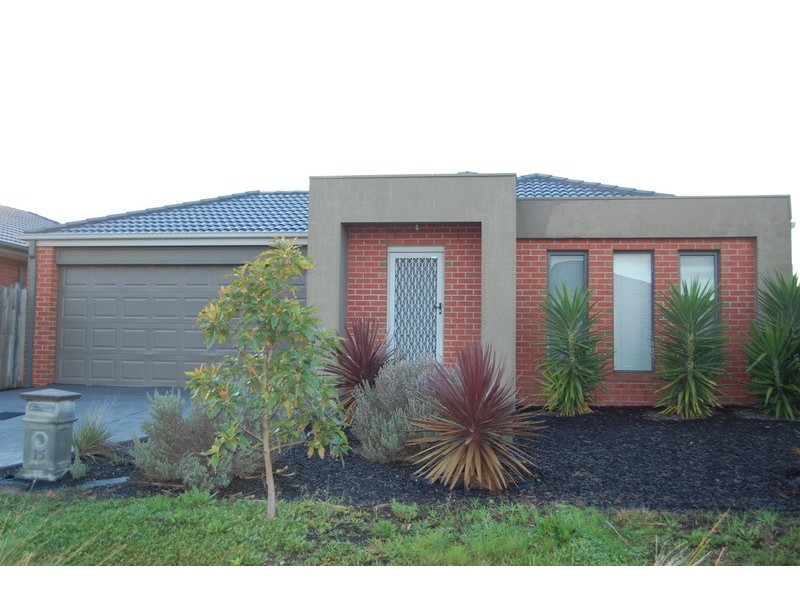 15 Shoveler Close, Truganina VIC 3029