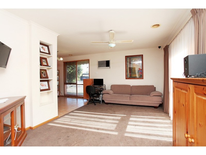 1 Marion Walk, Hoppers Crossing VIC 3029