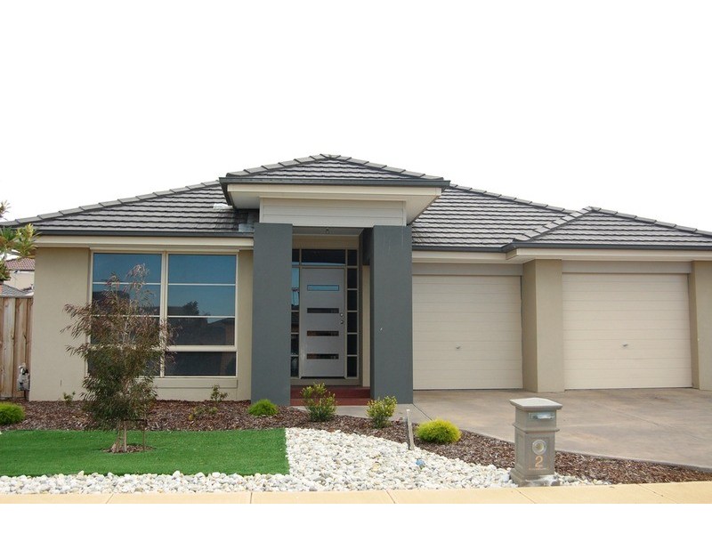 2 Spoonbill Close, Williams Landing VIC 3027