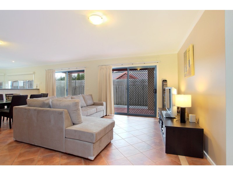 22 Diamond Drive, Werribee VIC 3030