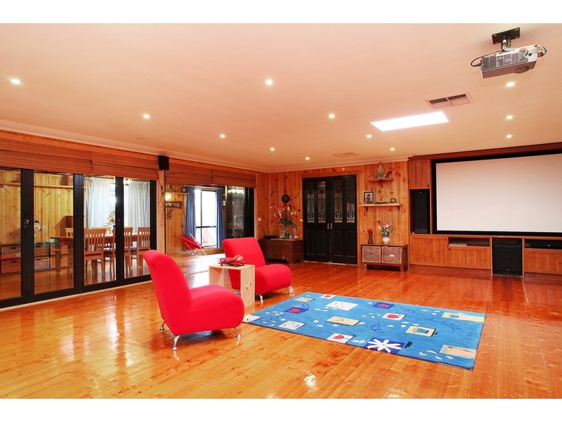 18 Anglers Court, Seabrook VIC 3028