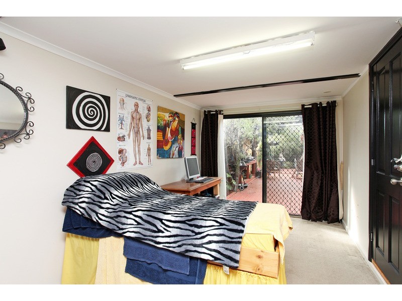 18 Anglers Court, Seabrook VIC 3028