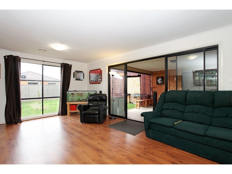 13 Edmund Drive, Tarneit VIC 3029