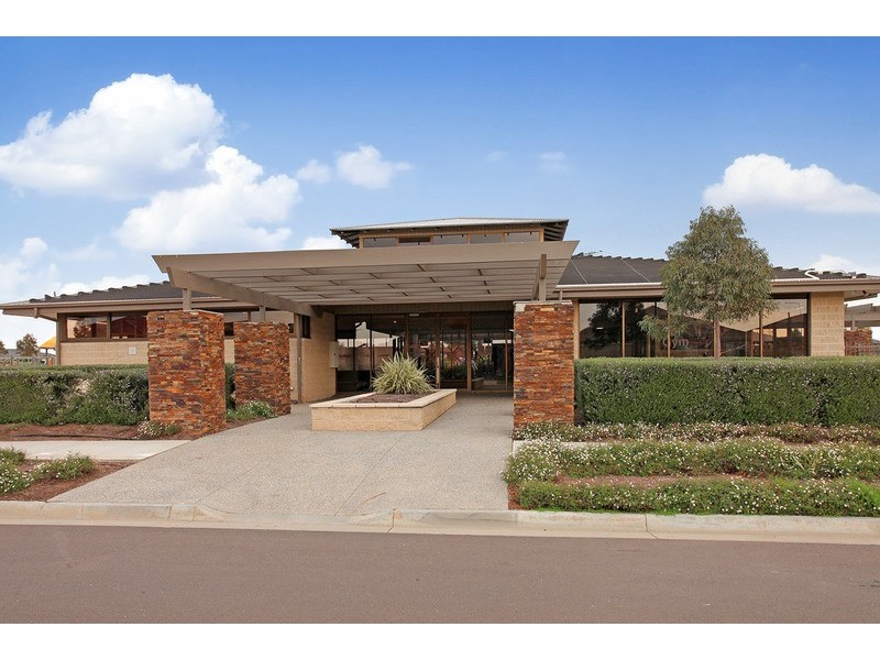 13 Edmund Drive, Tarneit VIC 3029