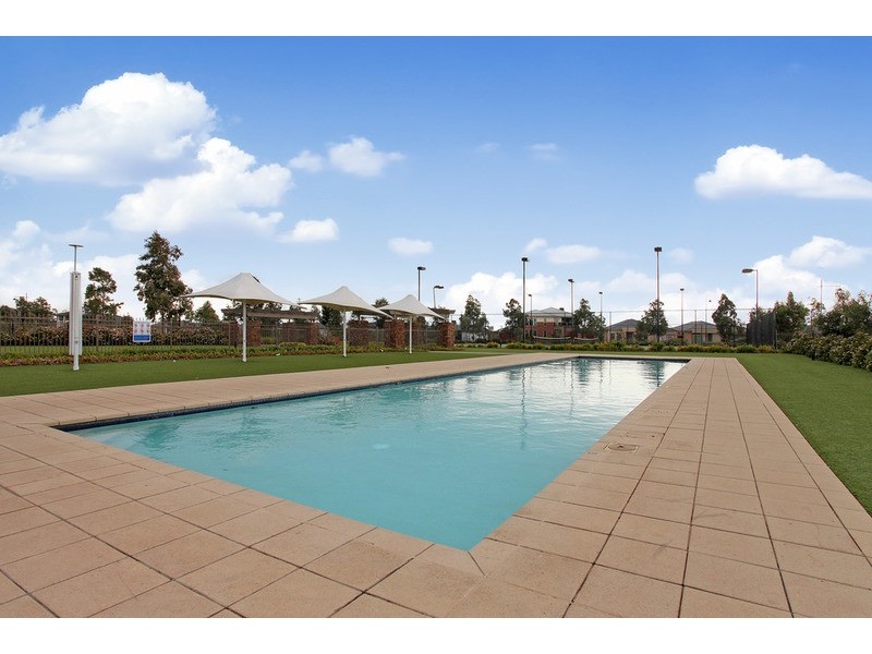 13 Edmund Drive, Tarneit VIC 3029