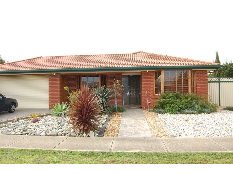 25 Golden Ash Grove, Hoppers Crossing VIC 3029