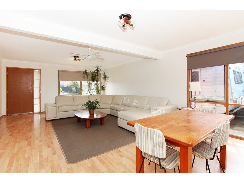 2 Marion Walk, Hoppers Crossing VIC 3029