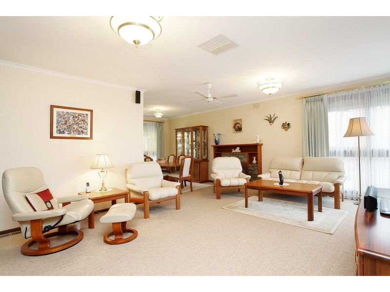 41 Willmott Drive, Hoppers Crossing VIC 3029