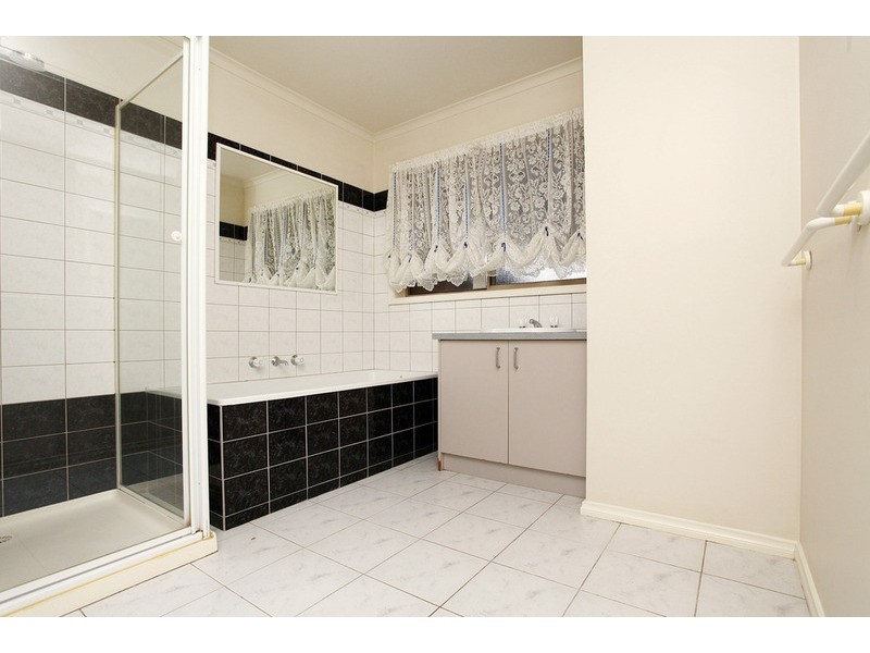 7 Rhine Street, Werribee VIC 3030